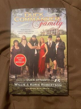 The Duck Commander Family Hardcover Book - Red/Gray Cover